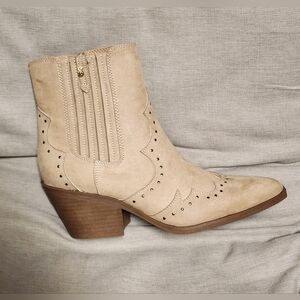 Sam & Libby Freya 2 Western Bootie Size 9